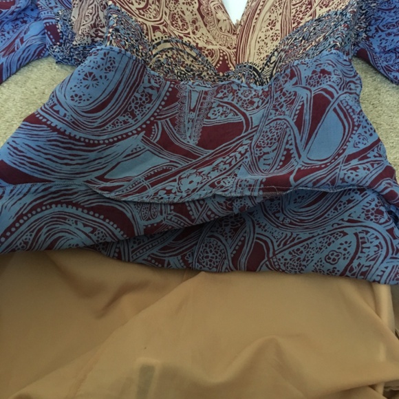 BCBGMAXAZRIA Beautiful Printed Ladies Dress Size Small - Picture 5 of 5